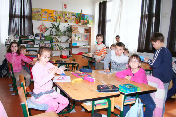 009811isk27.jpg